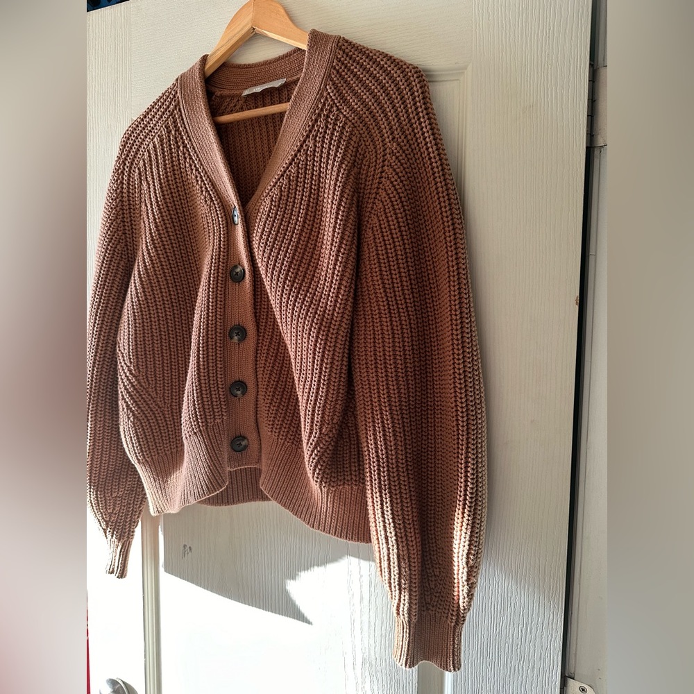 Women’s Everlane Texture Cotton Cardigan in Cappuccino size XL.